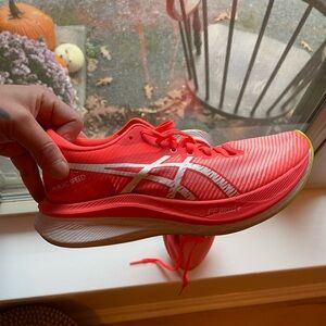 Asics Women's Magic Speed 3